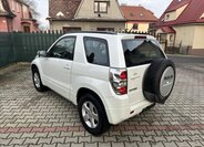 Suzuki Grand Vitara 7