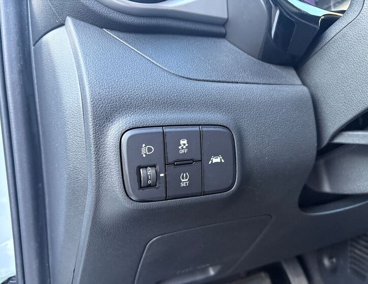 Hyundai i10 Hatchback 998,0 49 kw