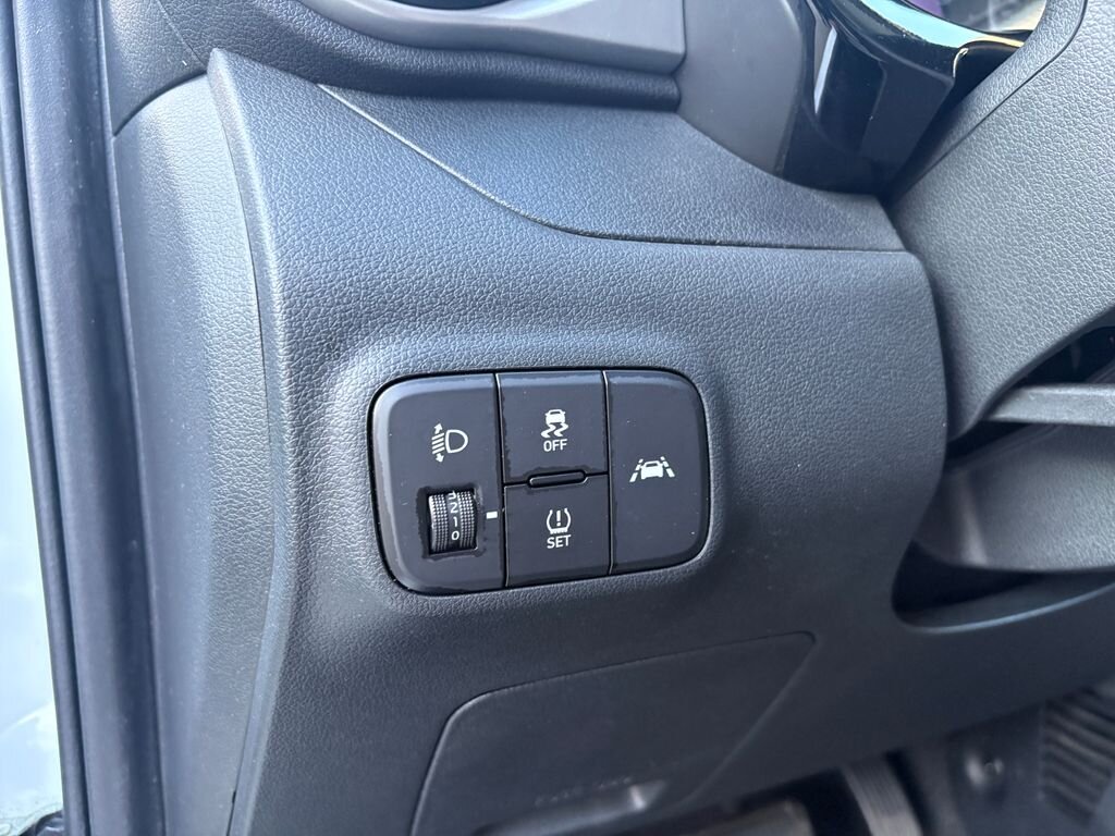 Hyundai i10 Hatchback 998,0 49 kw