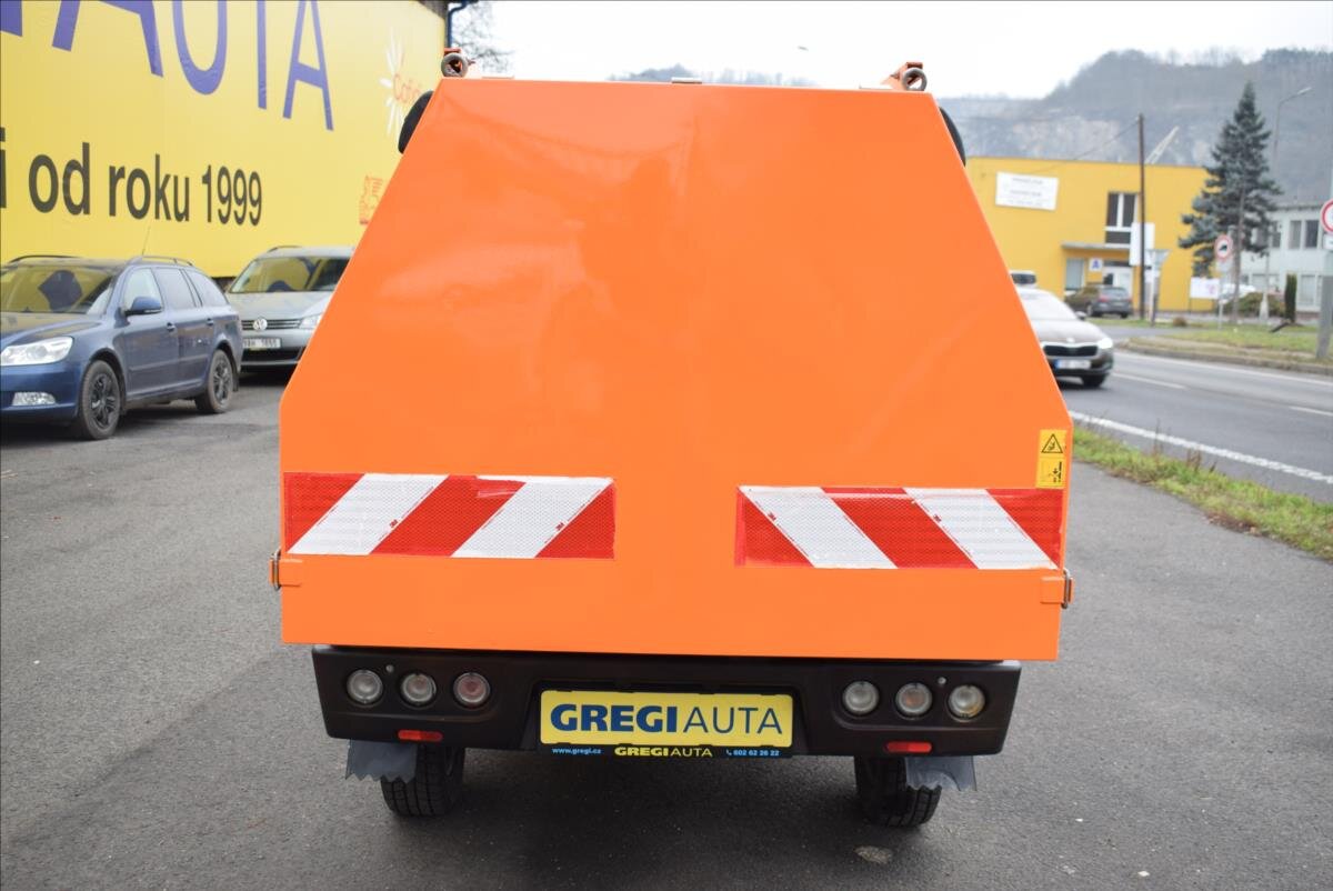 Piaggio Porter Sklápěč 1,3 l 52 kw