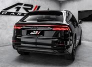 Audi Q8 6