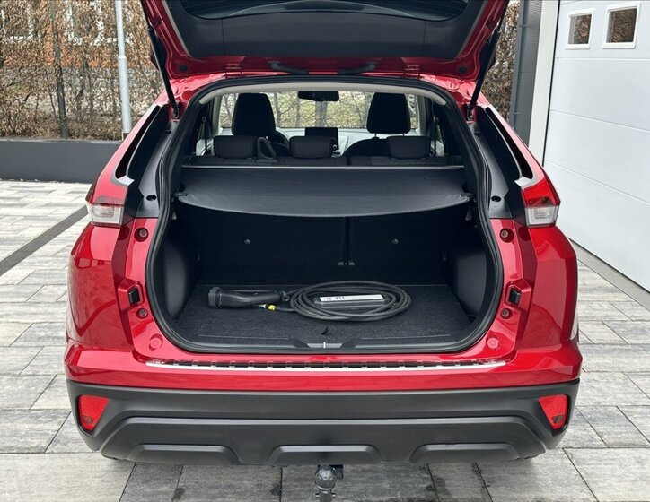 Mitsubishi Eclipse Cross SUV / Terénní 2,4 l 138 kw