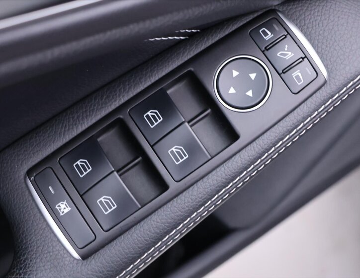 Mercedes-Benz CLA Kombi 2,0 l 155 kw