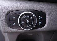 Ford Tourneo Custom 18