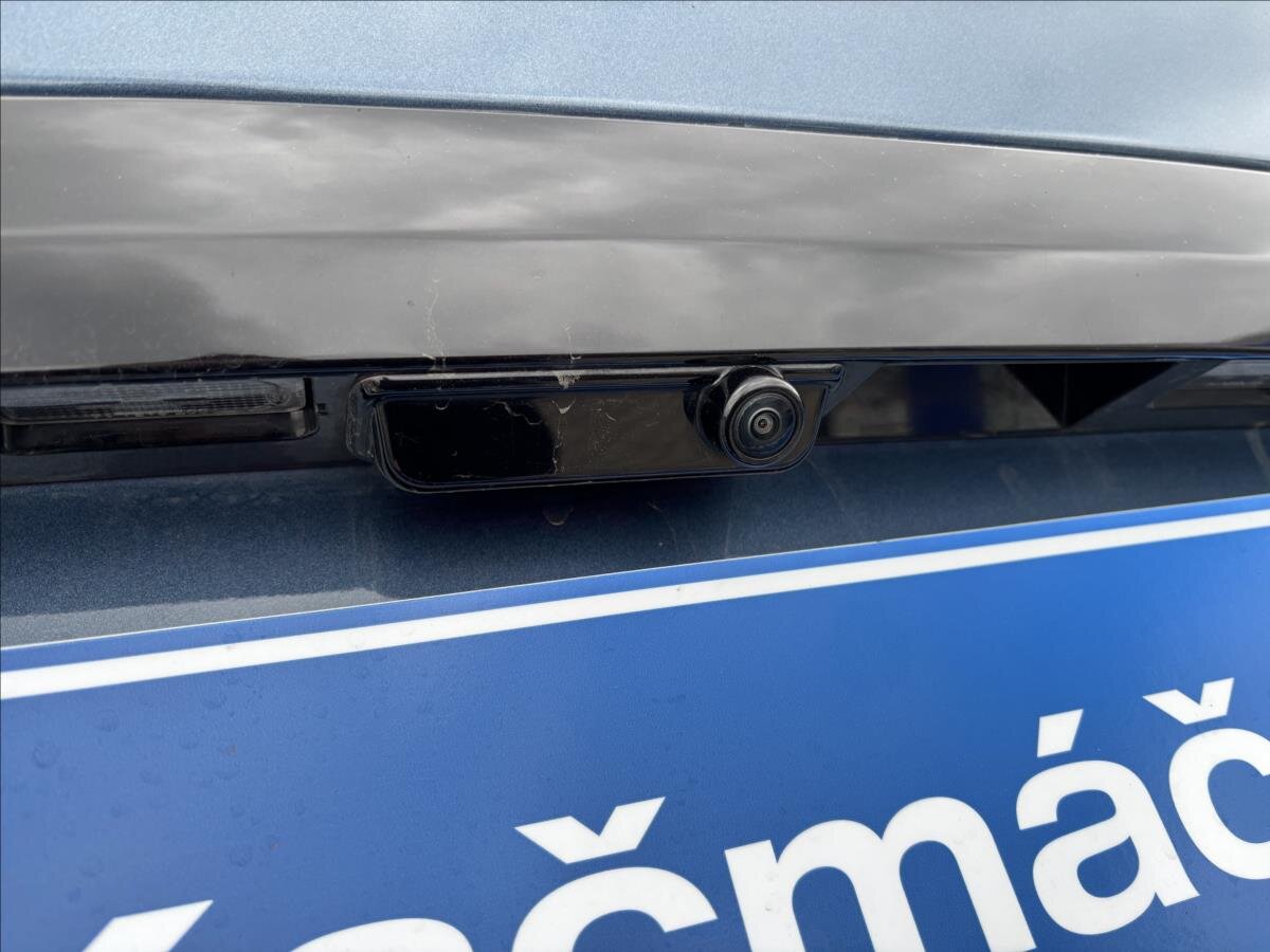 Ford Tourneo Custom Kombi 2,0 l 125 kw