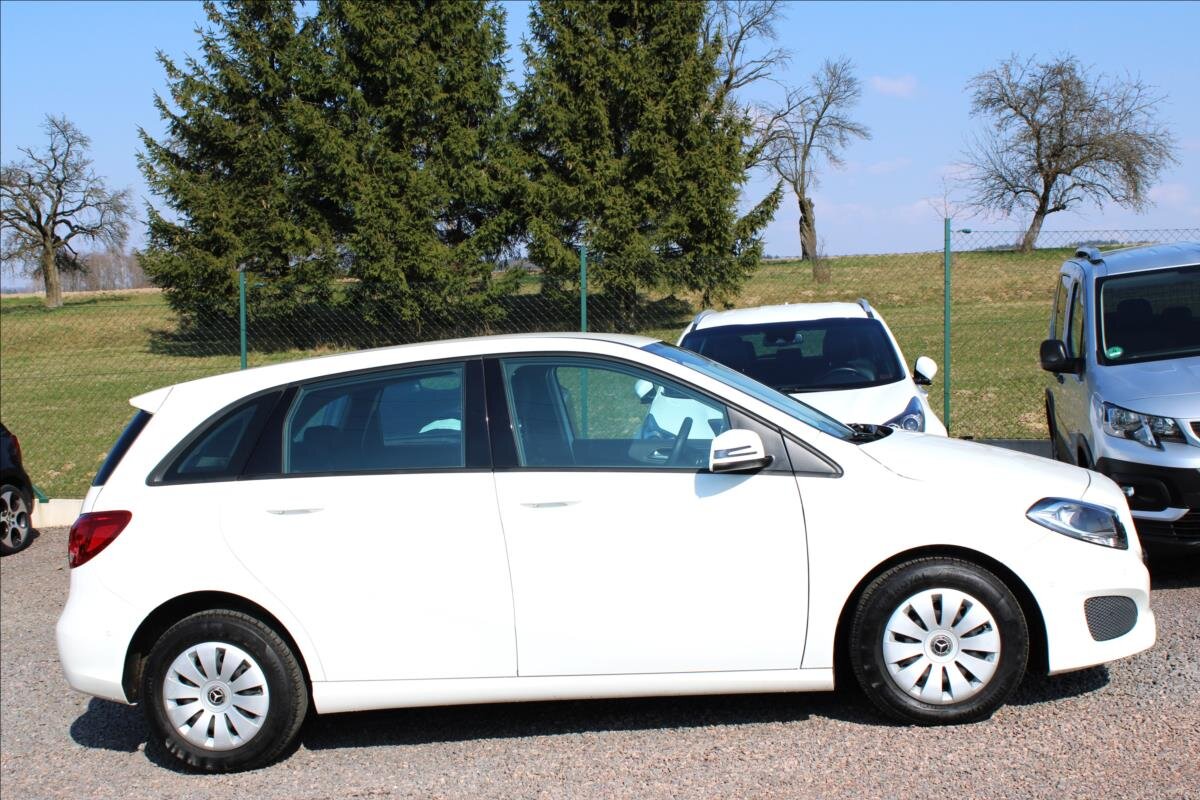 Mercedes-Benz Třídy B MPV 1,5 l 80 kw