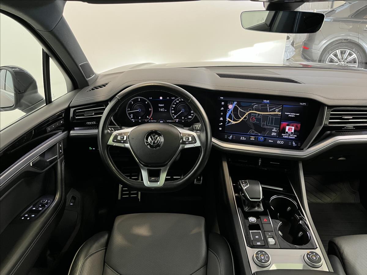 Volkswagen Touareg SUV / Terénní 3,0 l 210 kw