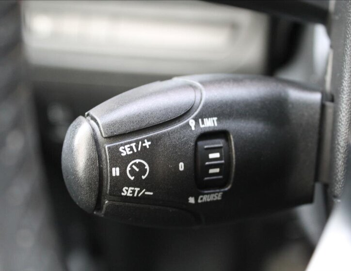 Peugeot 2008 SUV / Terénní 1,2 l 60 kw