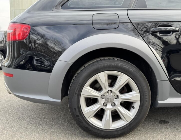 Audi A4 Allroad Kombi 3,0 l 180 kw