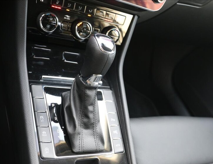 Škoda Superb Kombi 2,0 l 147 kw