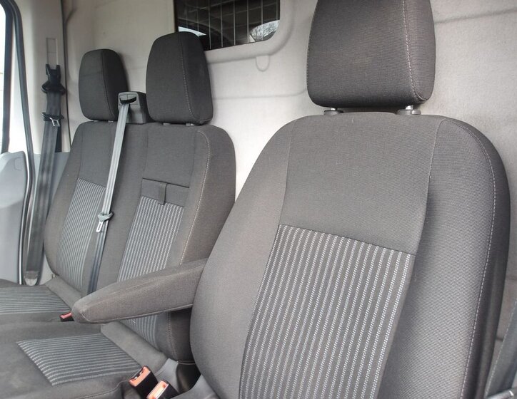 Ford Transit Skříň 2,2 l 114 kw