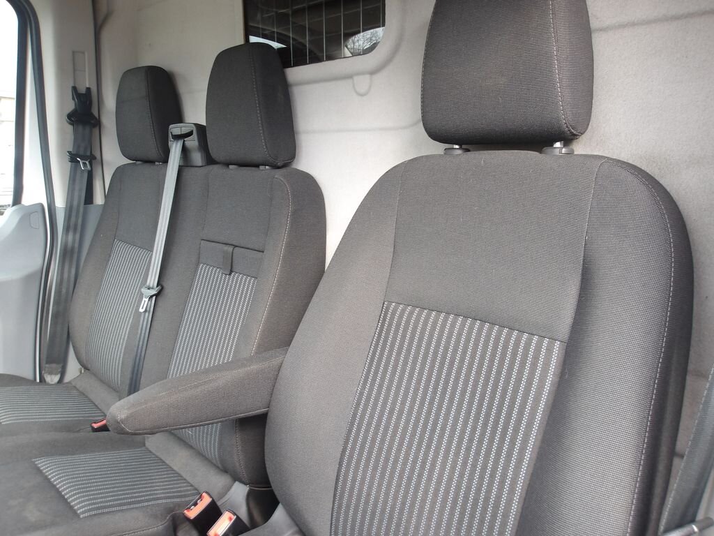 Ford Transit Skříň 2,2 l 114 kw