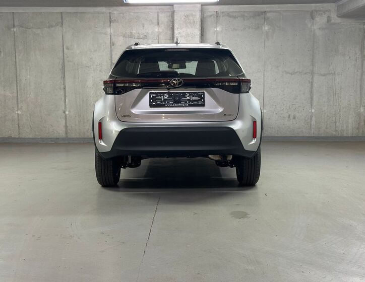 Toyota Yaris Cross 6