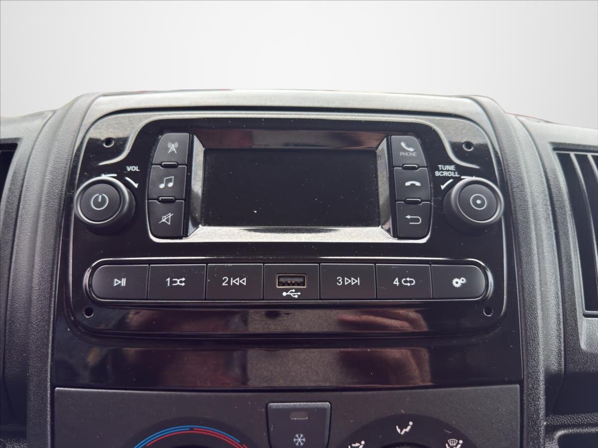 Citroën Jumper Skříň 2,2 l 103 kw