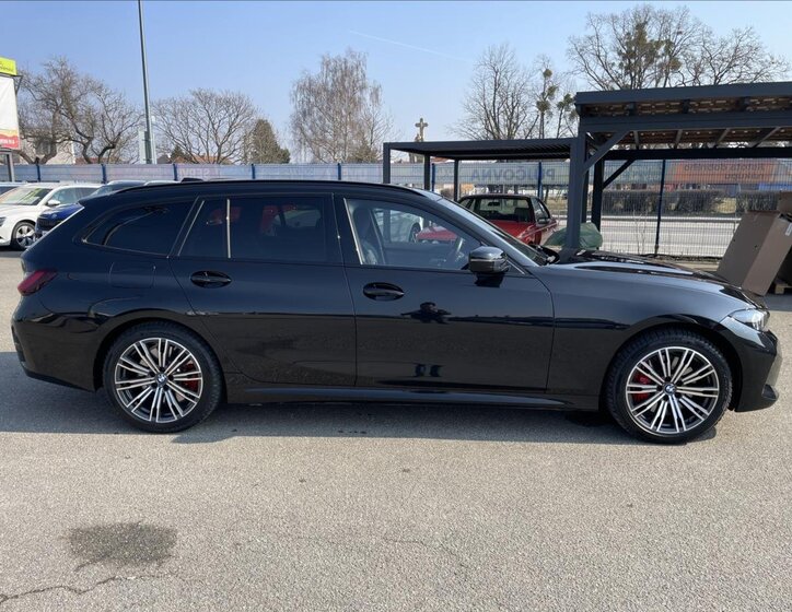 BMW Řada 3 Kombi 2,0 l 215 kw