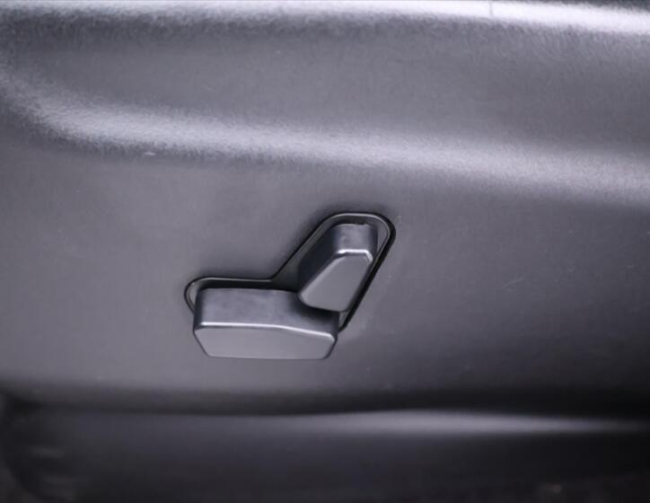 Jeep Grand Cherokee 18