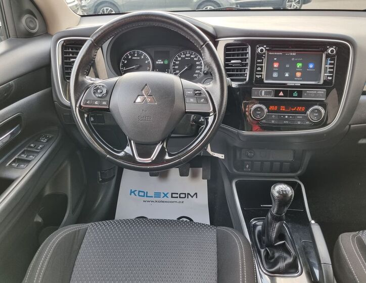 Mitsubishi Outlander 14