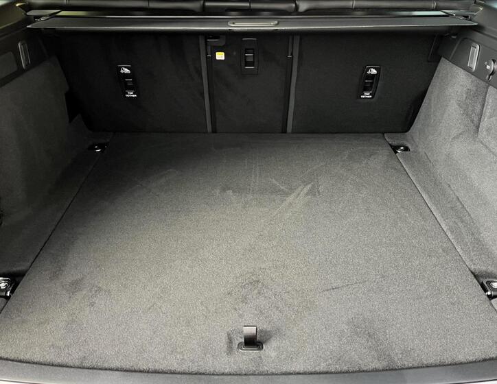 Land Rover Range Rover Velar 5