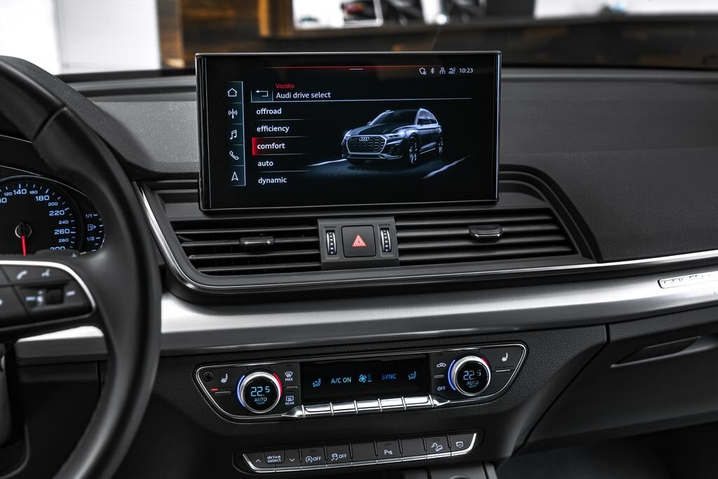 Audi Q5 SUV 2,0 l 150 kw