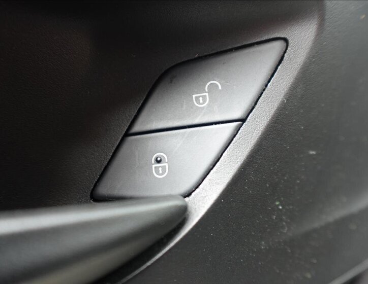 Mercedes-Benz Sprinter Valník 2,0 l 125 kw