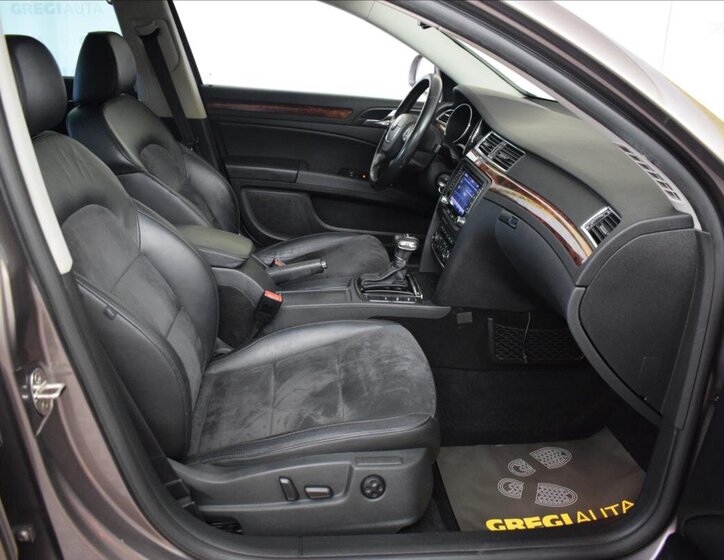 Škoda Superb Kombi 2,0 l 125 kw