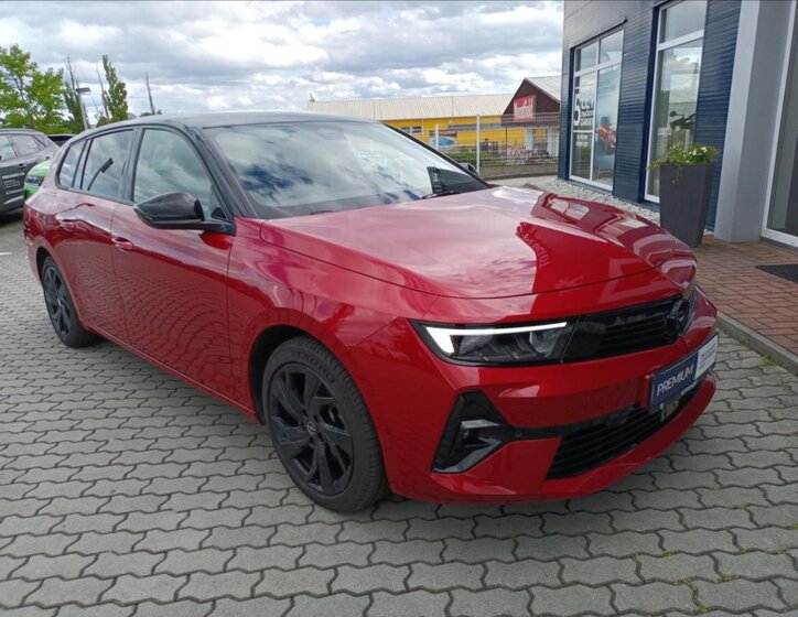 Opel Astra 8