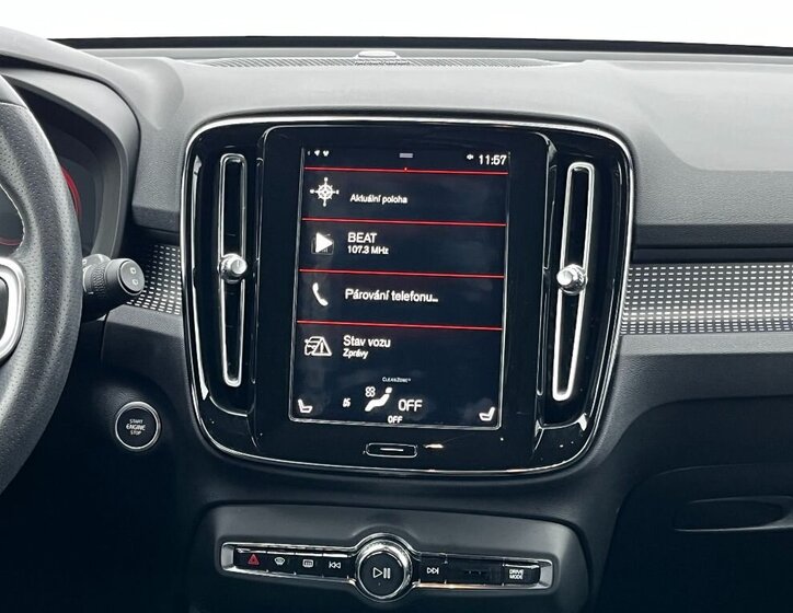 Volvo XC40 SUV 2,0 l 140 kw