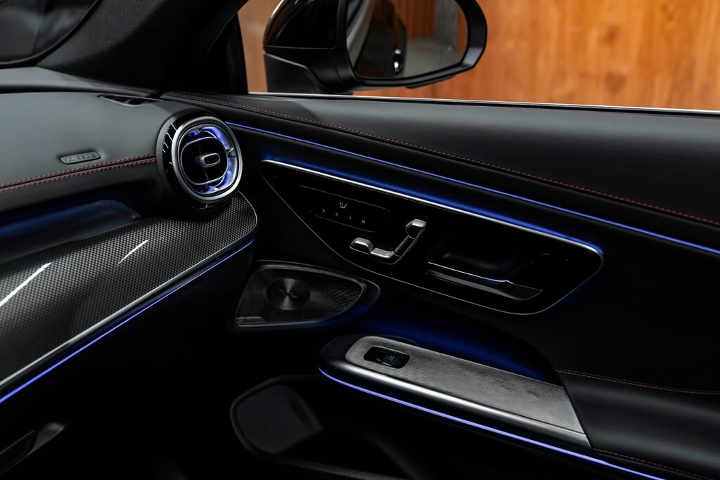 Mercedes-Benz Ostatní Kupé 3,0 l 330 kw