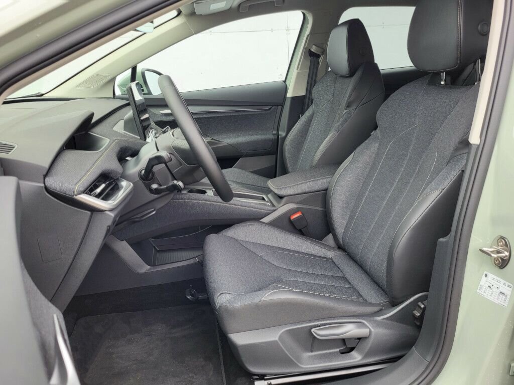 Škoda Elroq SUV / Terénní 1,0 210 kw