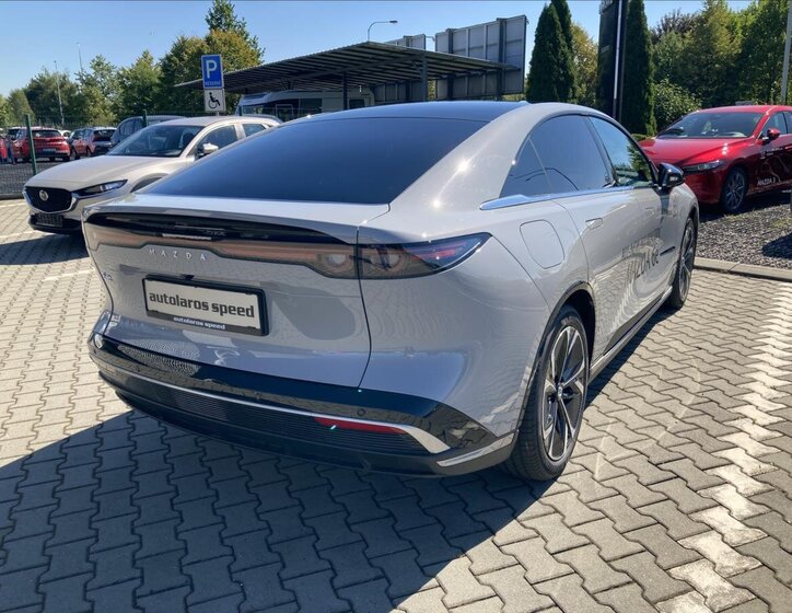 Mazda 6e Liftback 0,0 180 kw