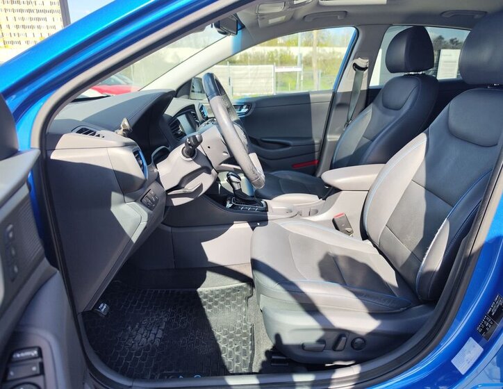 Hyundai IONIQ Hatchback 1,6 l 104 kw