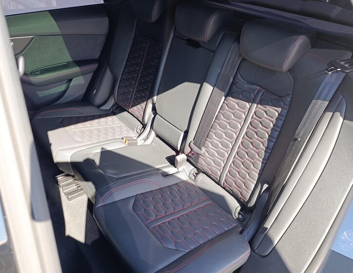 Audi RS Q8 SUV / Terénní 4,0 l 441 kw