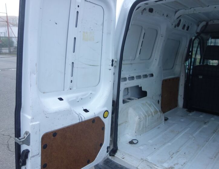 Ford Transit Connect 18