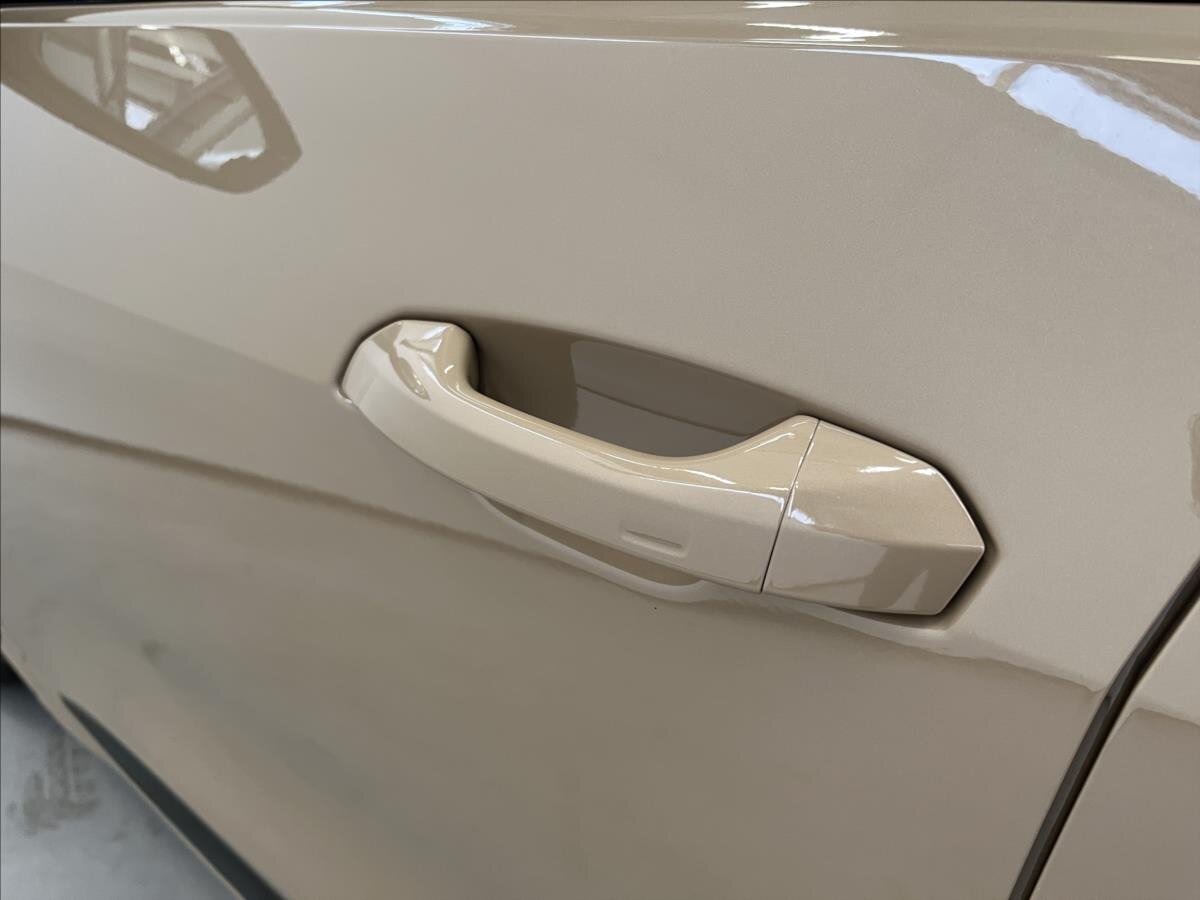 Audi Q5 SUV / Terénní 2,0 l 150 kw