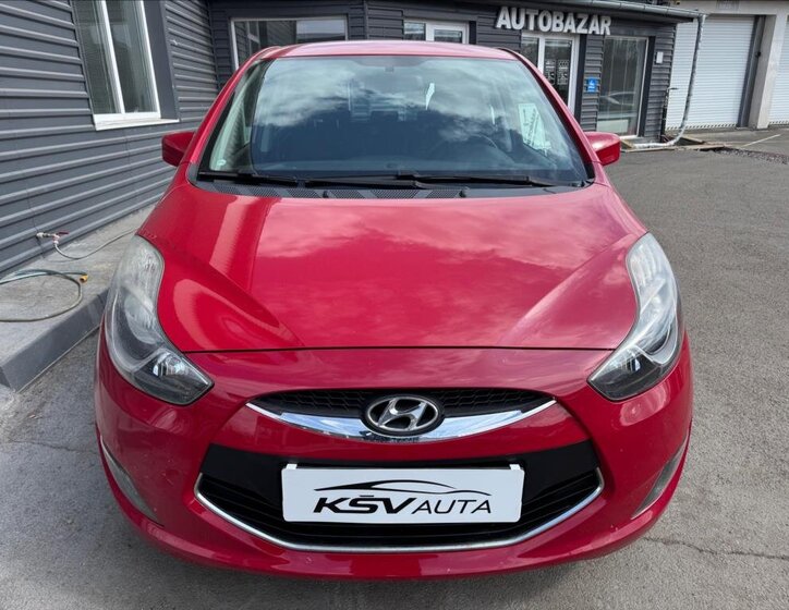 Hyundai ix20 MPV 1,4 l 66 kw