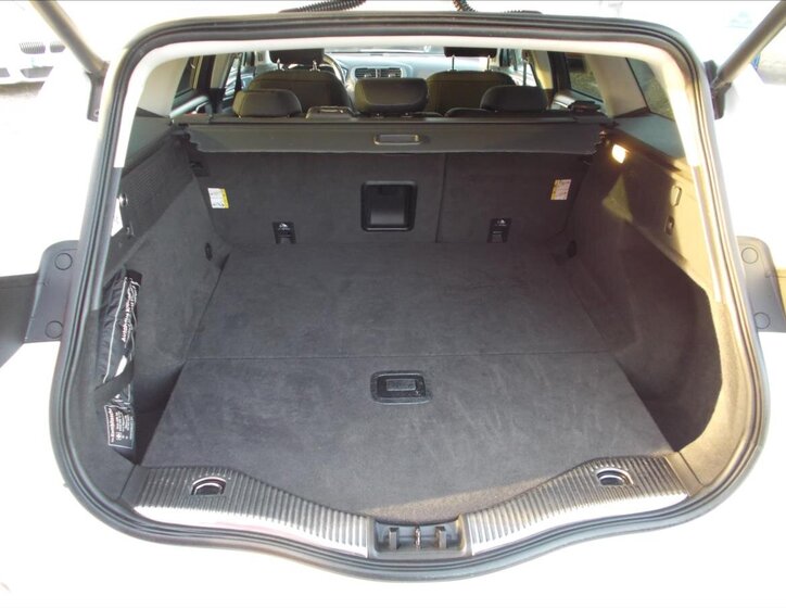 Ford Mondeo Kombi 2,0 l 132 kw