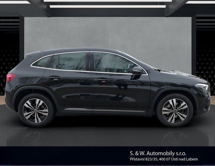 Mercedes-Benz GLA SUV / Terénní 2,0 l 85 kw