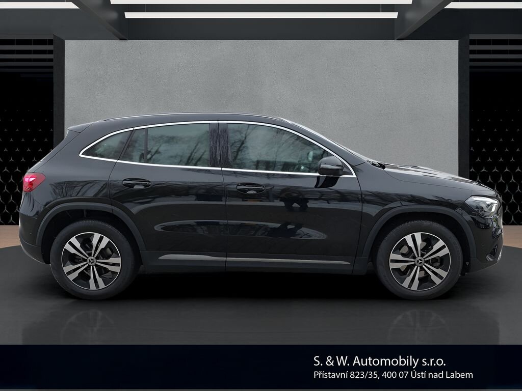 Mercedes-Benz GLA SUV / Terénní 2,0 l 85 kw