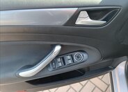 Ford Mondeo Kombi 1,6 l 88 kw
