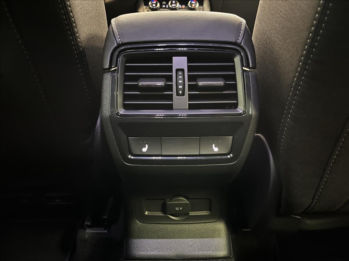 Škoda Karoq SUV / Terénní 2,0 l 140 kw