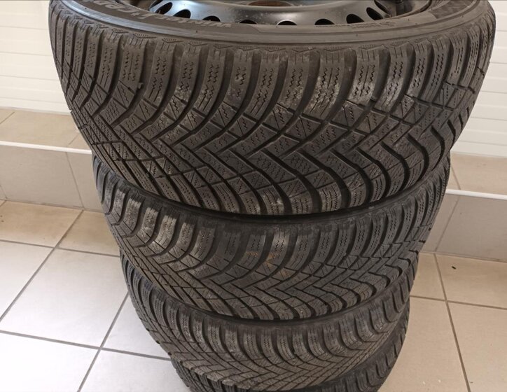 Ford Grand C-MAX MPV 1,5 l 110 kw