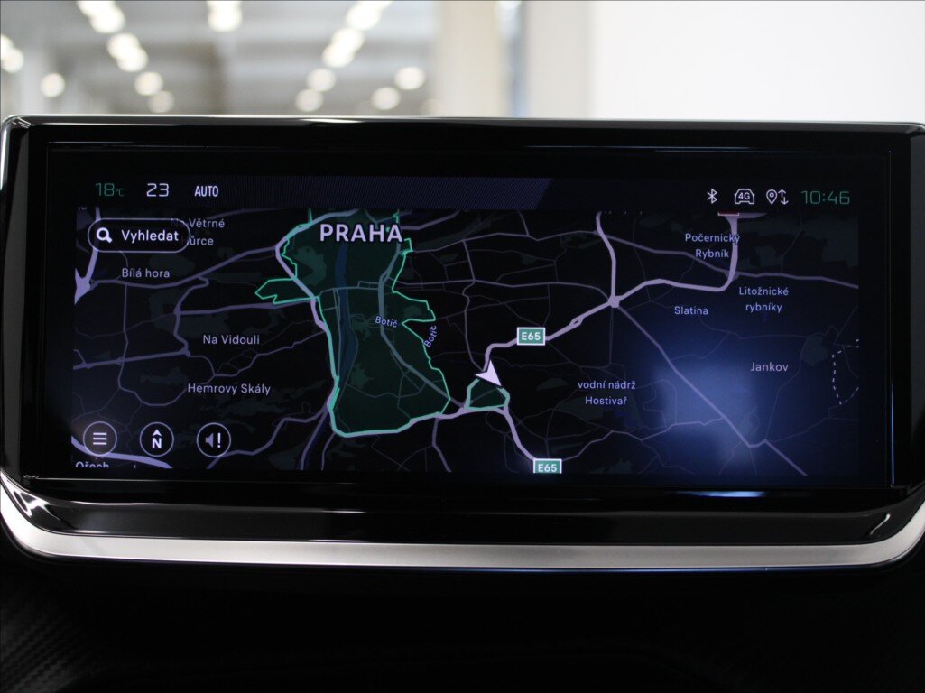 Peugeot 2008 SUV / Terénní 1,2 l 96 kw