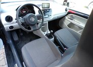 Volkswagen up! 7