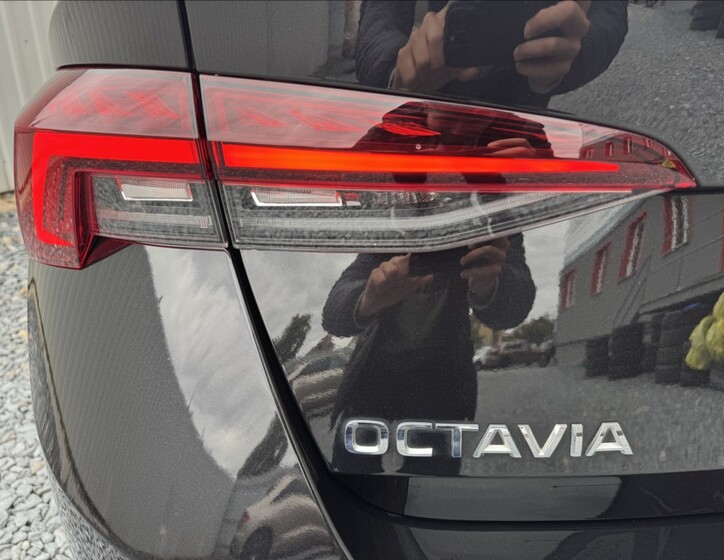 Škoda Octavia 16