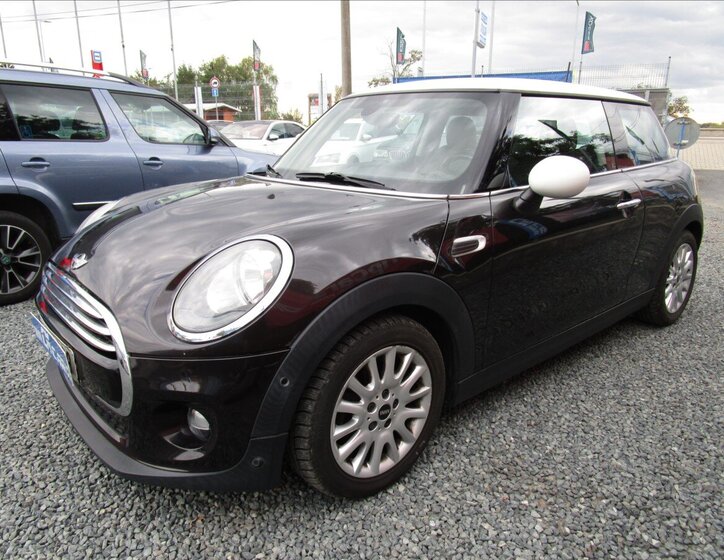 Mini Cooper Hatchback 1,5 l 85 kw