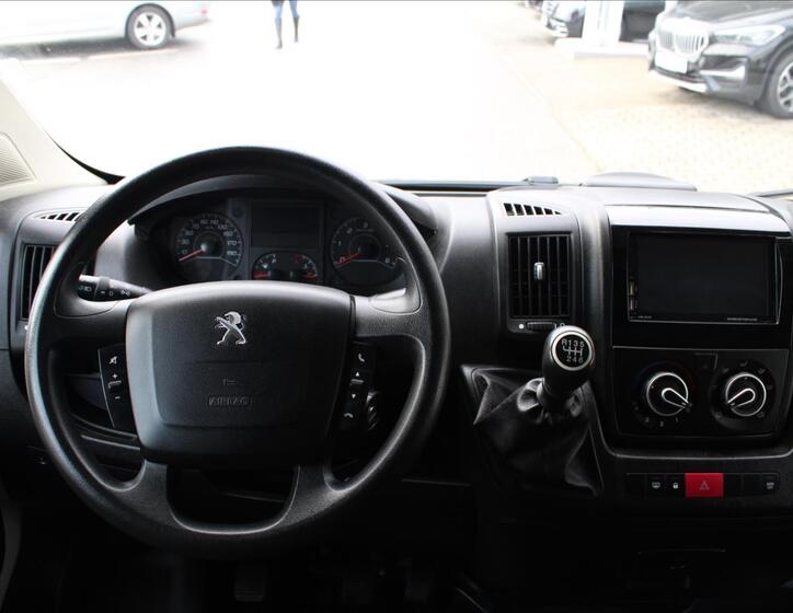 Peugeot Boxer 24