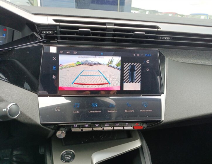 Peugeot 308 Kombi 1,5 l 96 kw