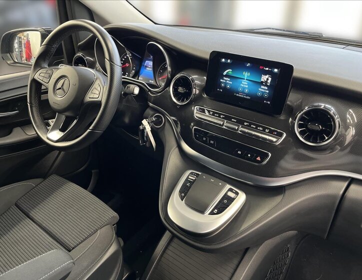 Mercedes-Benz Třídy V MPV 2,0 l 140 kw