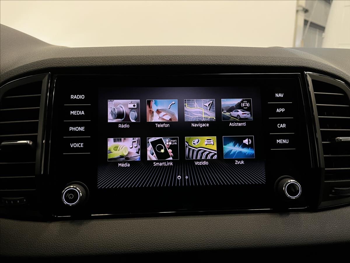 Škoda Karoq SUV 1,5 l 110 kw