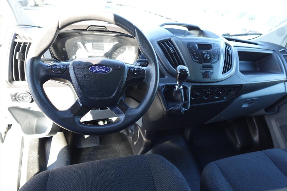 Ford Transit Valník 2,0 l 77 kw